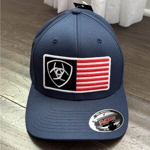 Ariat Flex Fit Shield Logo ball cap,embroidered American flag/Ariat,6 vent panel
